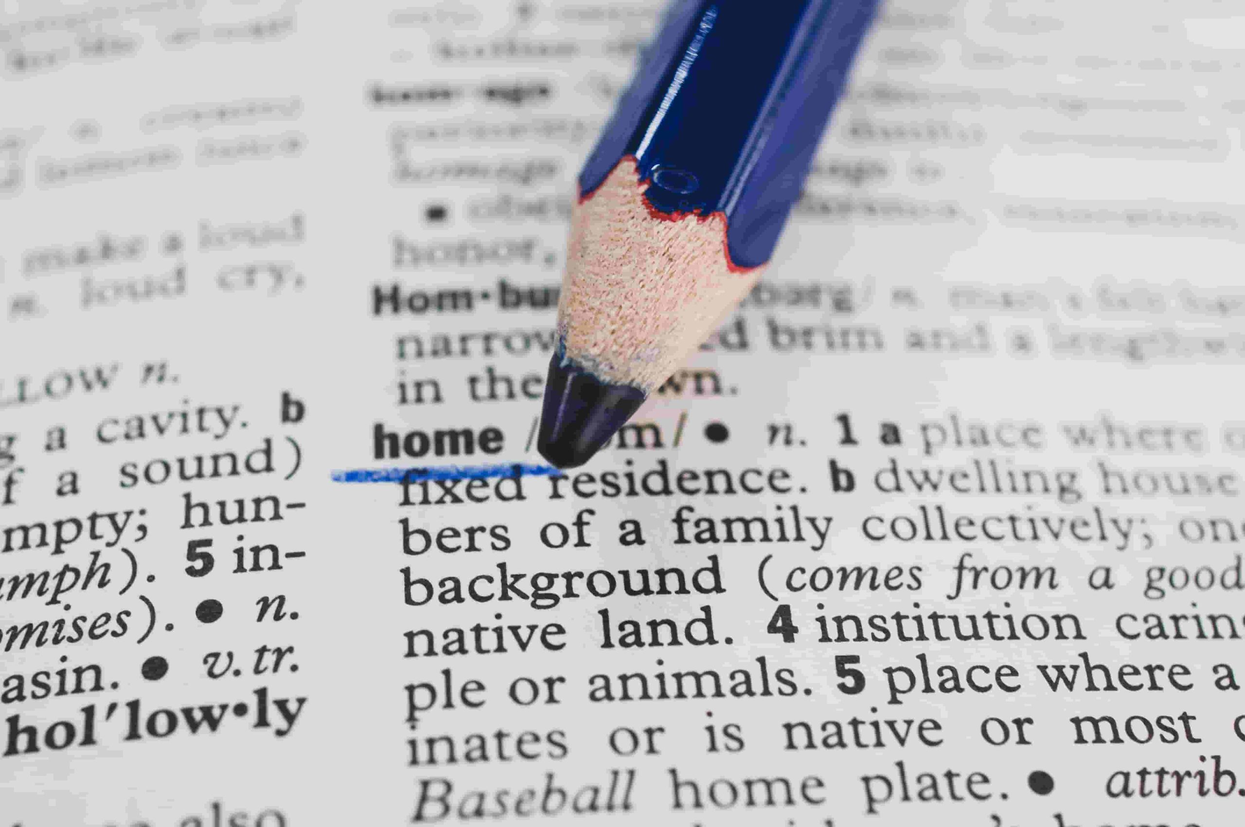 Dictionary with spanish phrases and translations