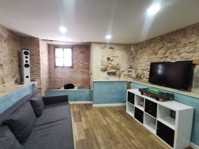 The Blue House Room 301 type 2 - Image 14