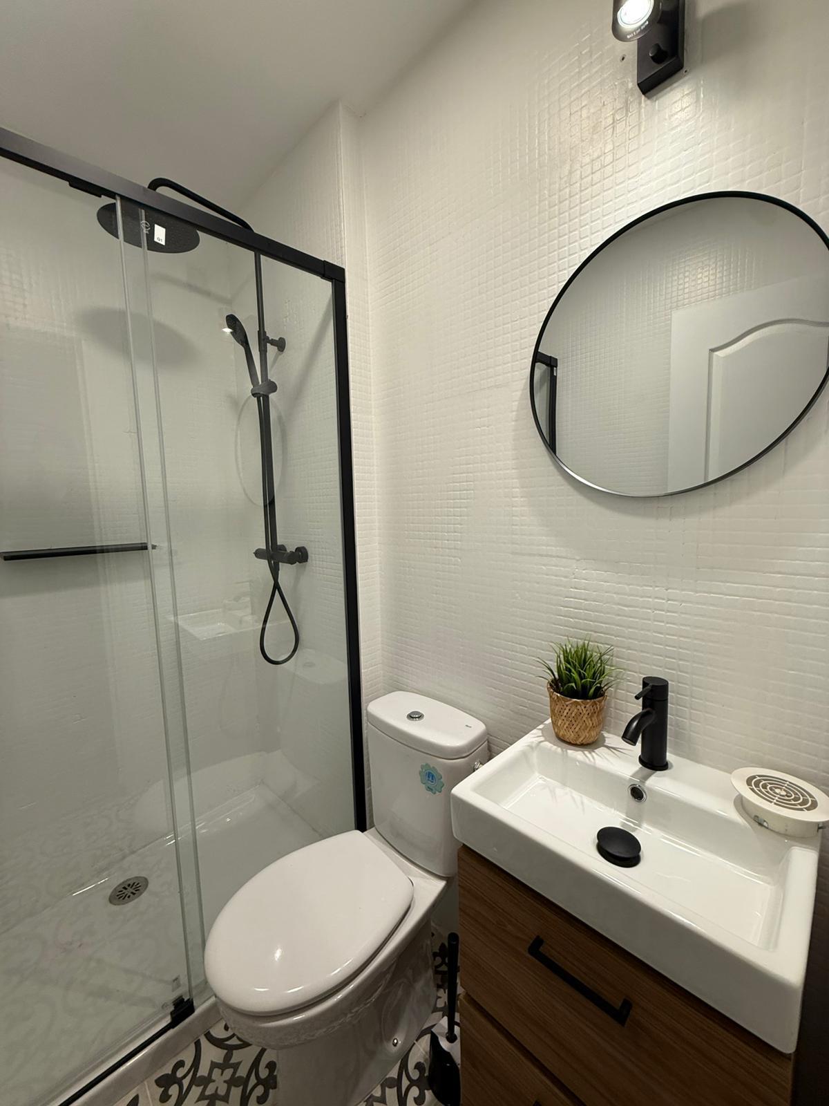 FID Housing Room A/1