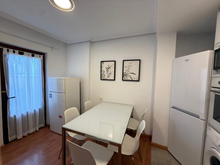 FID Housing Room A/1 - Image 10