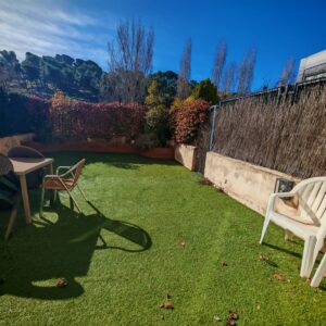 3 bedrooms and 2 bathrooms in a unique semi-detached house