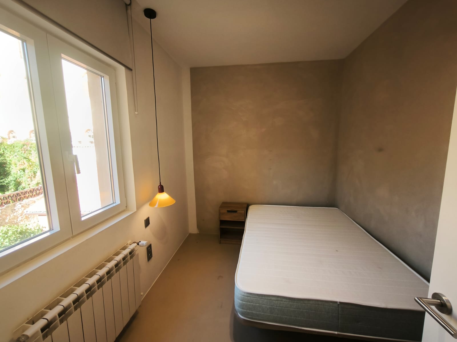 2 BEDROOM 2 BATHROOM NEAR CITY CENTER