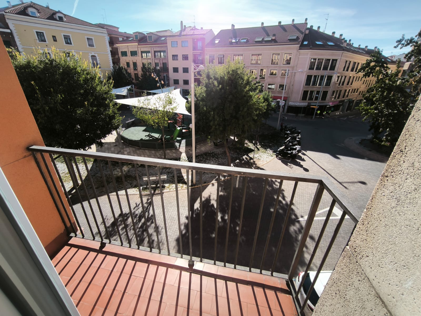 2 BEDROOM 2 BATHROOM NEAR CITY CENTER