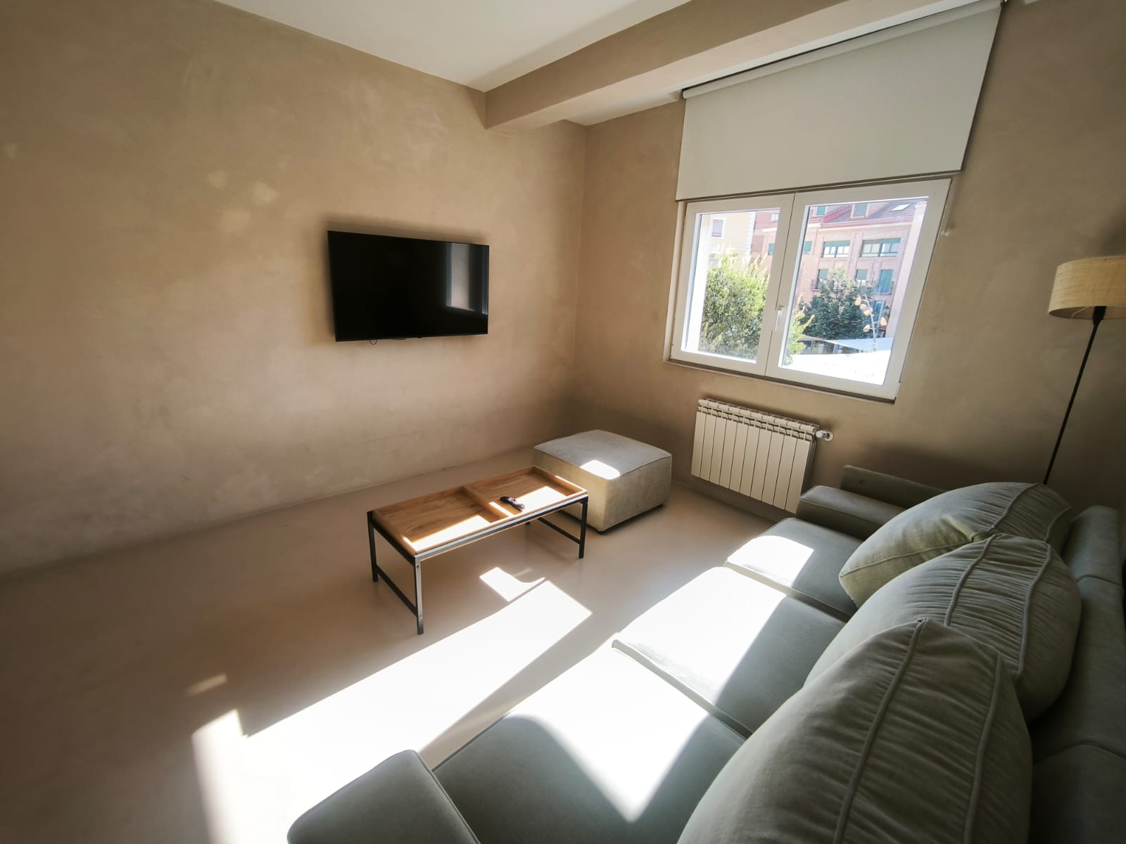 2 BEDROOM 2 BATHROOM NEAR CITY CENTER