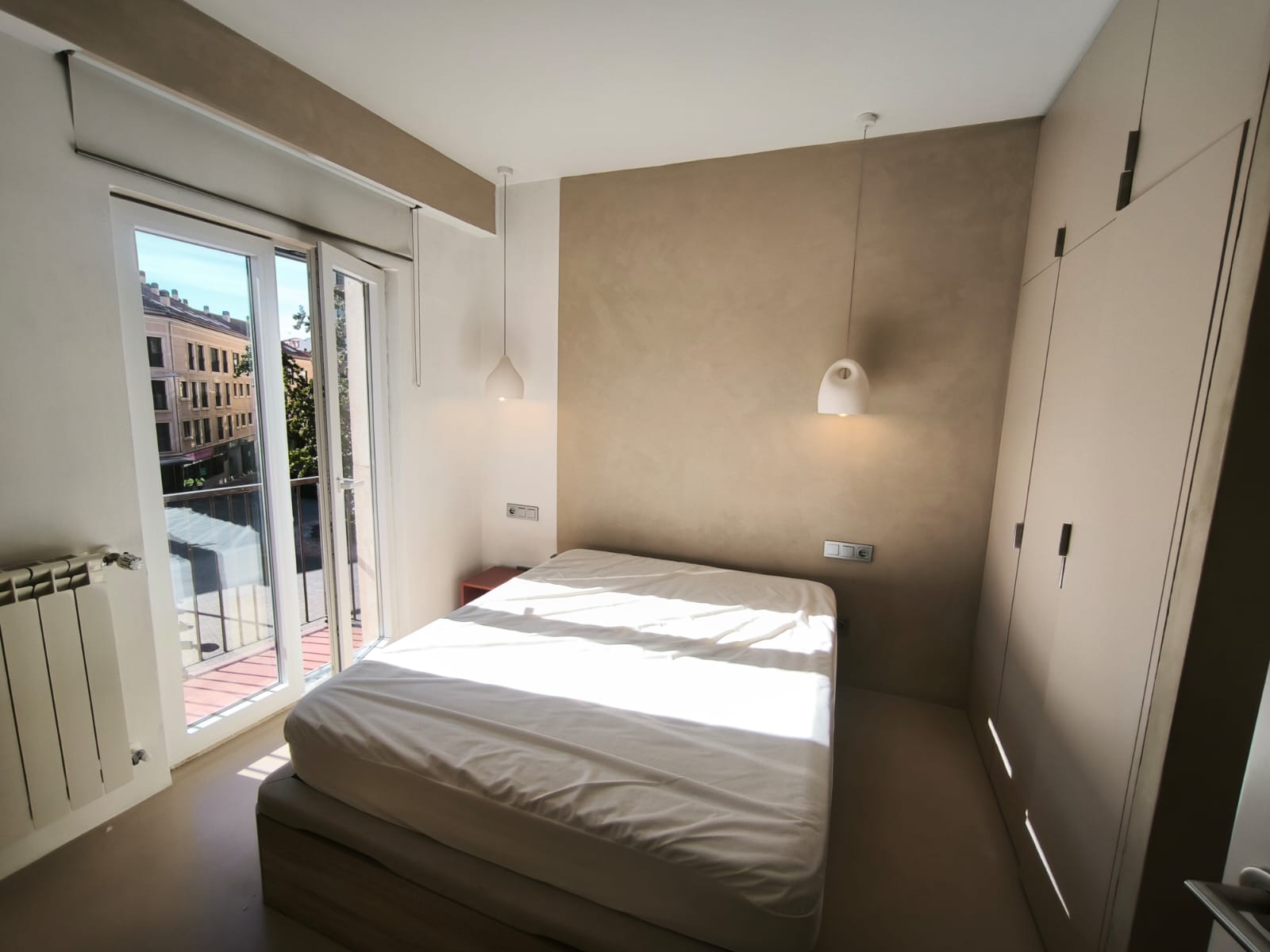 2 BEDROOM 2 BATHROOM NEAR CITY CENTER