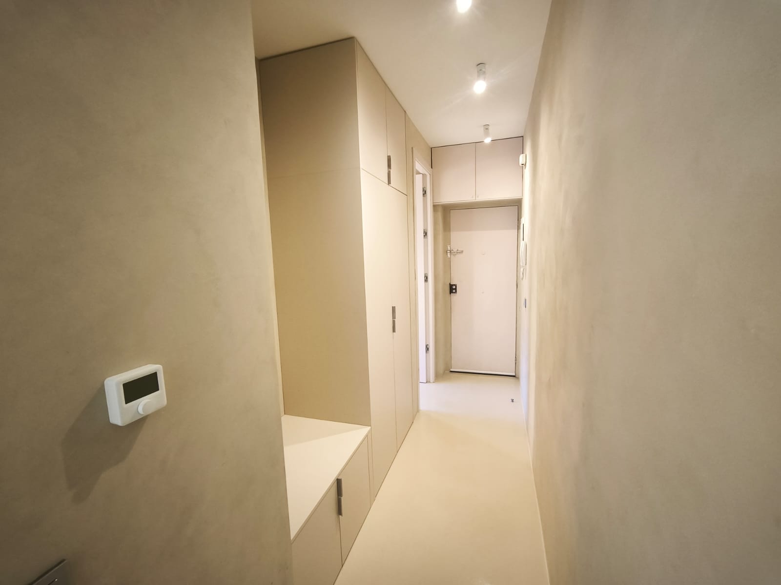 2 BEDROOM 2 BATHROOM NEAR CITY CENTER